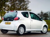 Toyota Aygo Platinum (2009) - picture 5 of 8