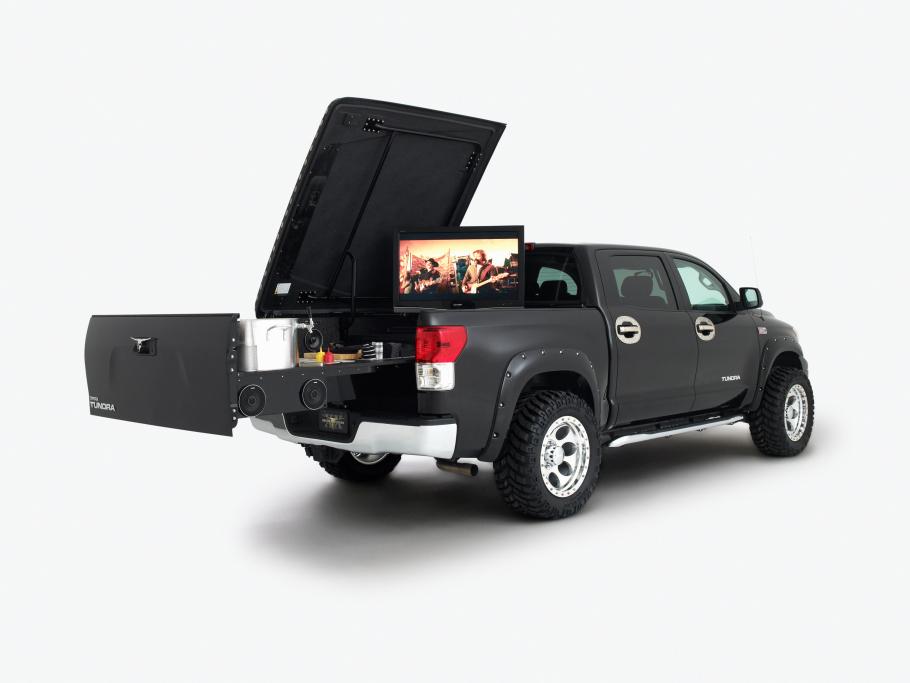 Toyota B and D Tundra Tailgater