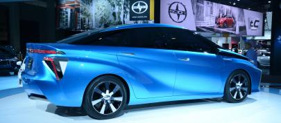 Toyota FCV Concept Detroit (2014) - picture 4 of 7