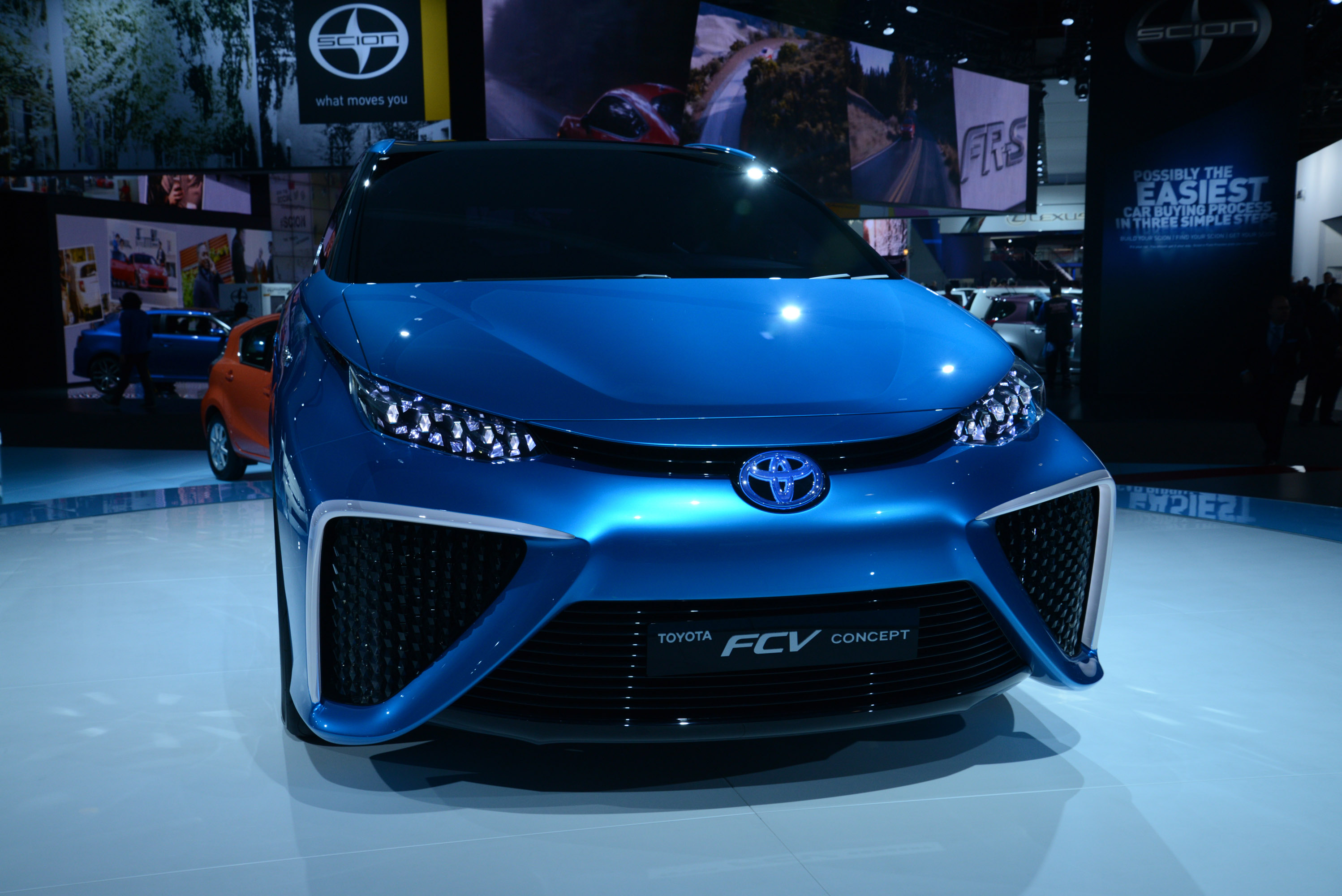 Toyota FCV Concept Detroit