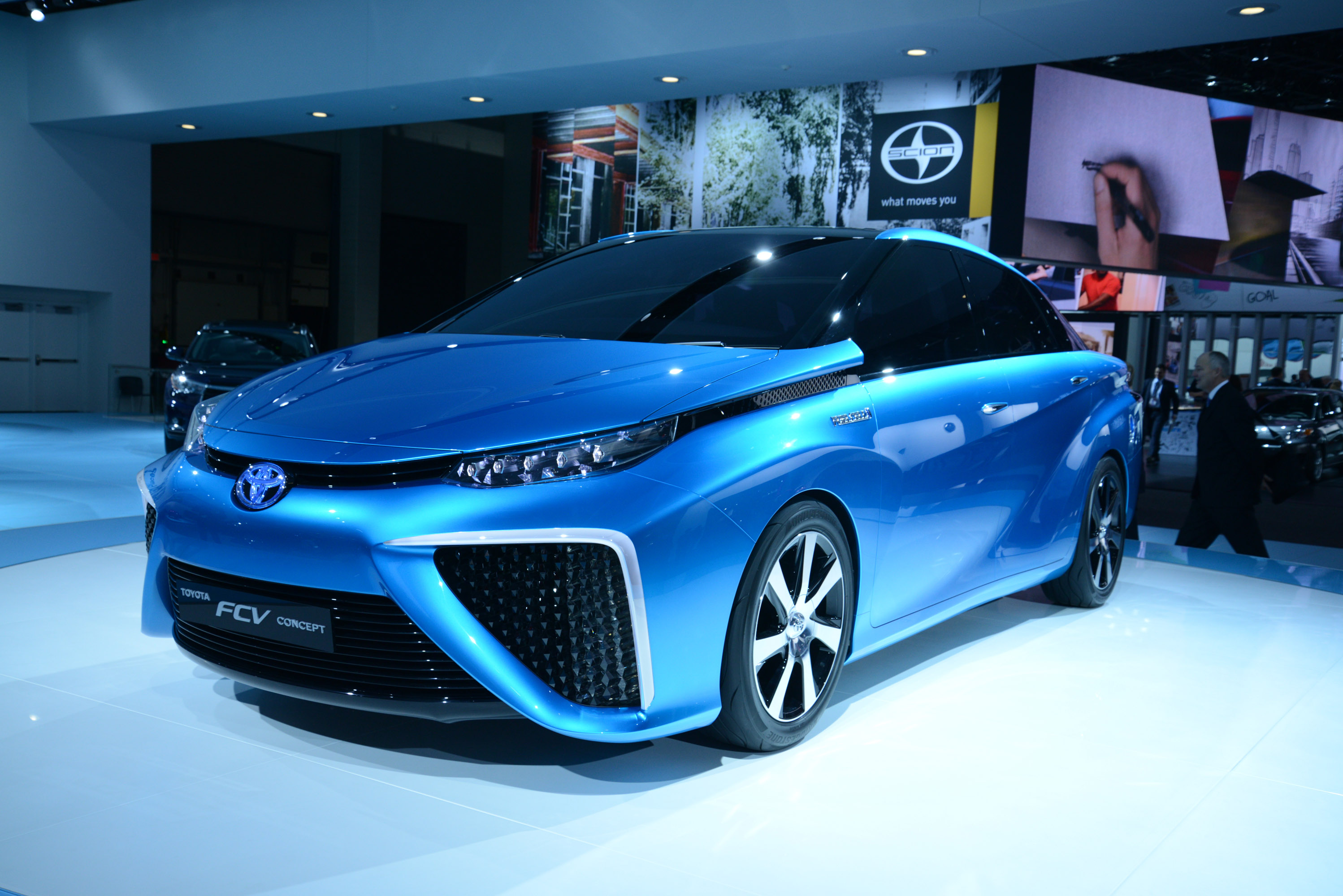 Toyota FCV Concept Detroit