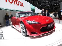 Toyota FT-86 concept Geneva (2010) - picture 3 of 6