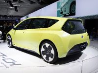 Toyota FT-CH Paris (2010) - picture 3 of 3