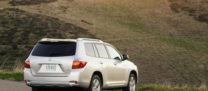 Toyota Highlander (2009) - picture 4 of 22