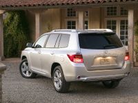 Toyota Highlander (2009) - picture 2 of 22