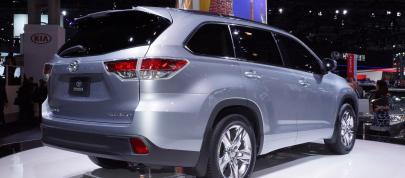 Toyota Highlander SUV New York 2013 (2010) - picture 4 of 4