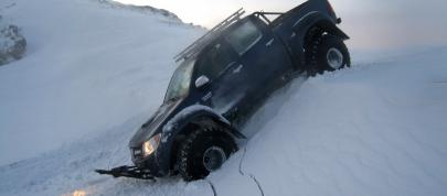 Toyota Hilux Claims Second Pole Position (2009) - picture 12 of 17