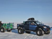 Toyota Hilux Claims Second Pole Position (2009) - picture 5 of 17