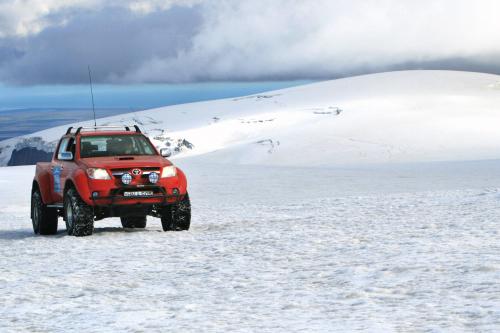 Arctic Trucks Toyota Hilux Invincible Double Cab (2010) - picture 1 of 5