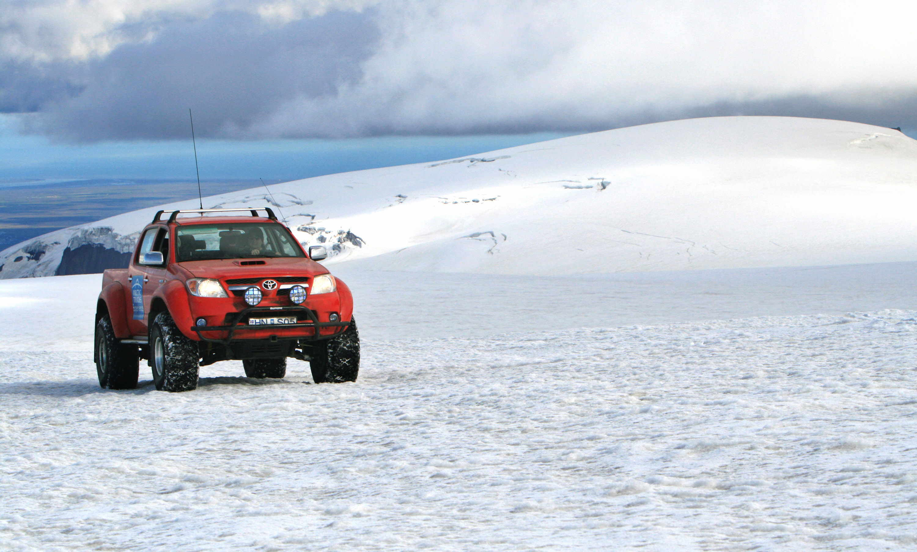 Arctic Trucks Toyota Hilux Invincible Double Cab