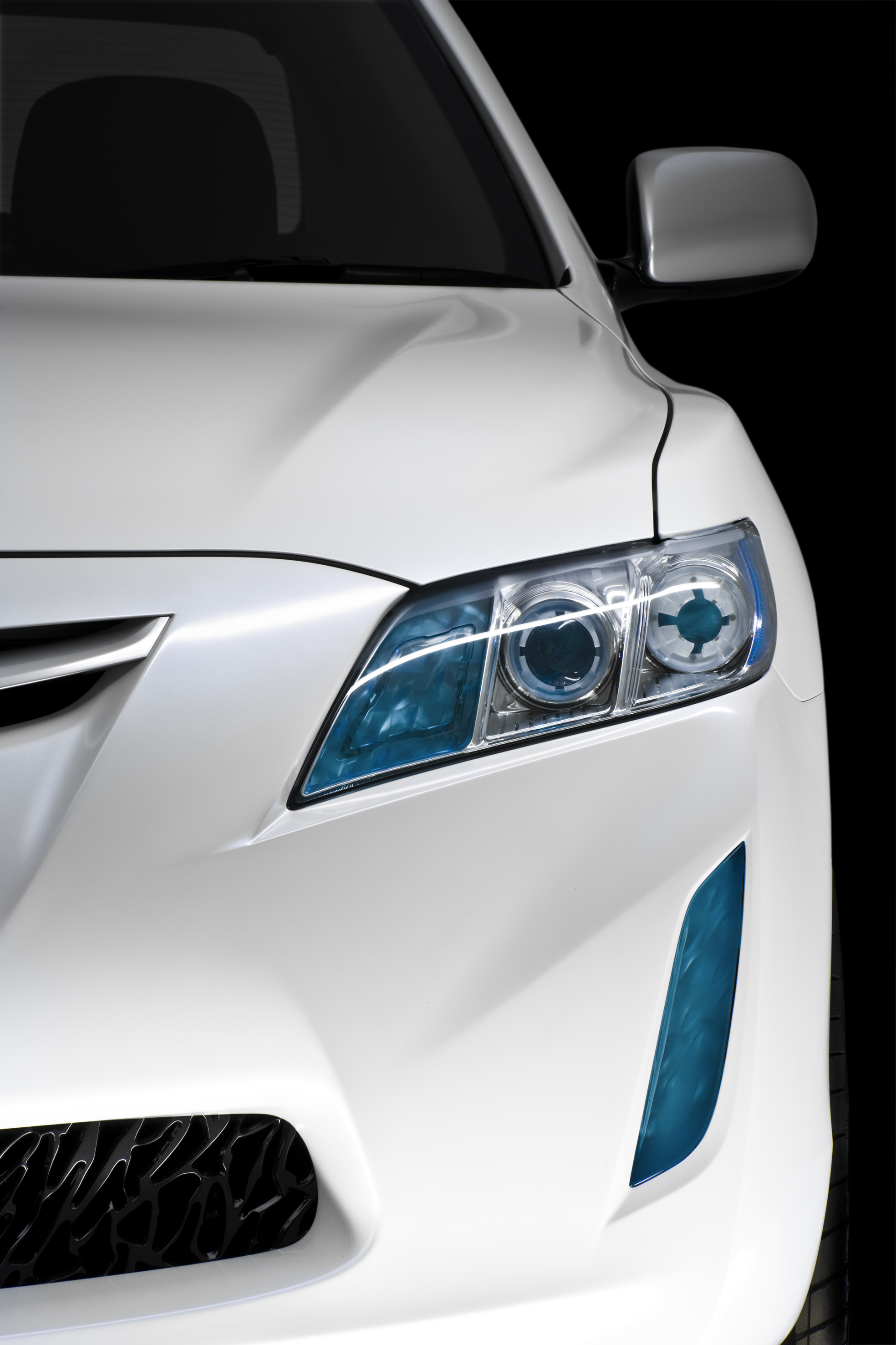 Toyota Hybrid Camry Concept Vehicle