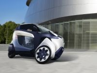 Toyota i-Road Concept (2013) - picture 6 of 14