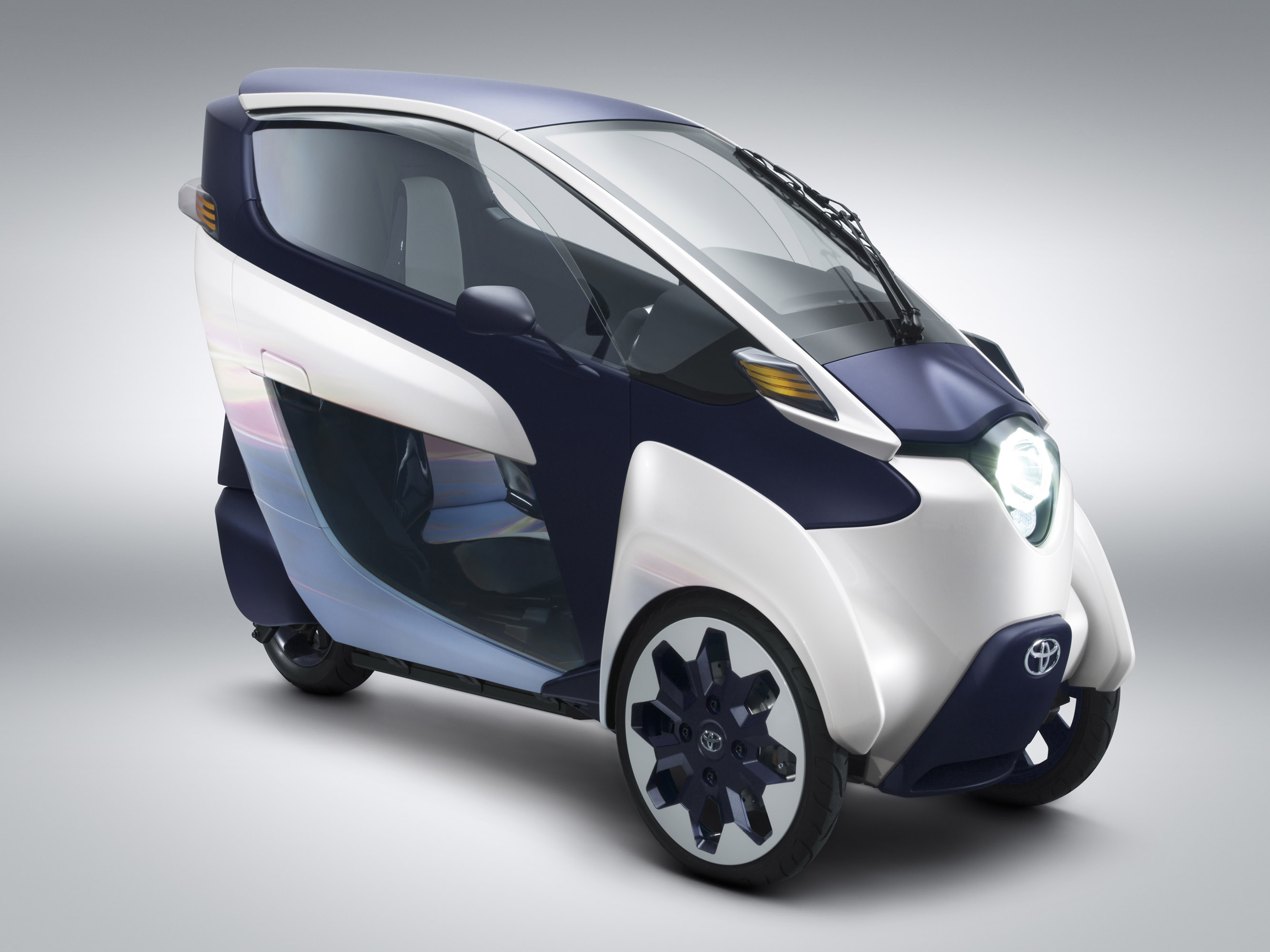 Toyota i-Road Concept