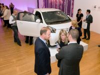 Toyota iQ at the Royal College of Art (2008) - picture 5 of 9