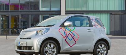 Toyota iQ - Customised Clever Cars (2012) - picture 4 of 5