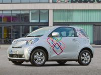 Toyota iQ - Customised Clever Cars (2012) - picture 4 of 5