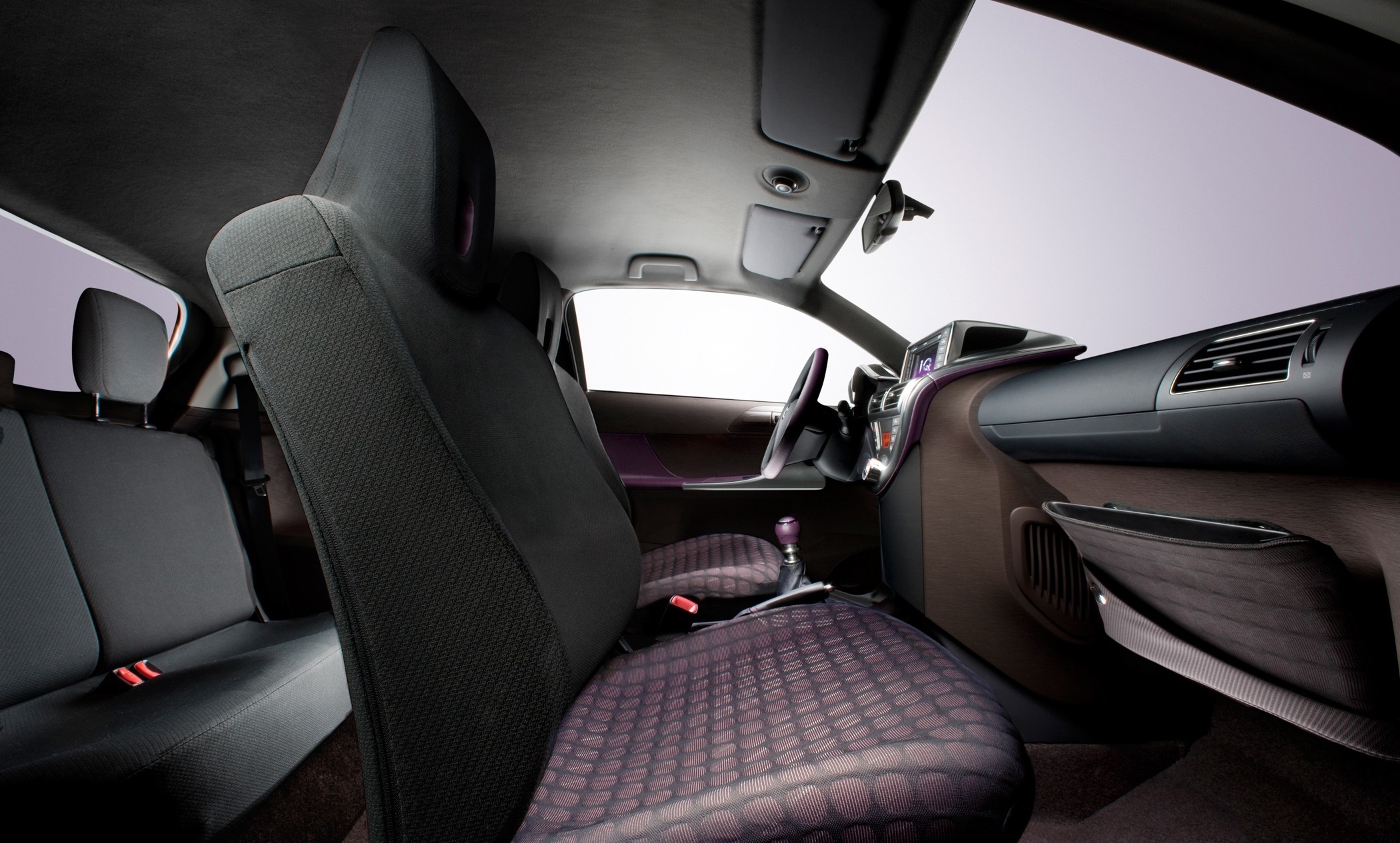 Toyota iQ - Slim Seat design