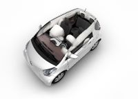 Toyota iQ-Smallest And Safest (2009) - picture 3 of 5