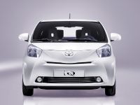Toyota iQ (2008) - picture 3 of 5
