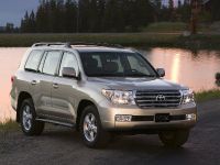 Toyota Land Cruiser (2009) - picture 5 of 28