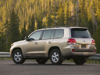 Toyota Land Cruiser (2009) - picture 6 of 28