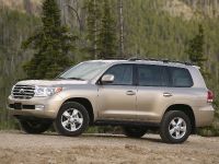 Toyota Land Cruiser (2009) - picture 11 of 28