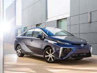 Toyota Mirai (2015) - picture 1 of 4