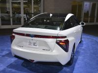 Toyota Mirai Los Angeles (2014) - picture 3 of 5
