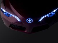 Toyota NS4 Advanced Plug-in Hybrid Concept