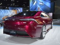 Toyota NS4 Los Angeles (2012) - picture 6 of 8