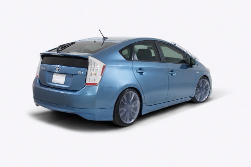 Toyota Prius Aerius Aemulus (2009) - picture 1 of 2