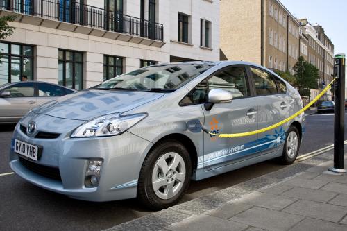 Toyota Prius EDF Energy (2010) - picture 1 of 3