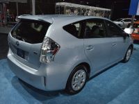 Toyota Prius Los Angeles (2012) - picture 3 of 4