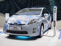 Toyota Prius plug-in hybrid Paris (2010)
