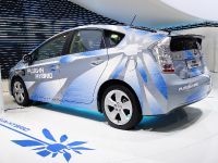 Toyota Prius plug-in hybrid Paris (2010) - picture 2 of 2