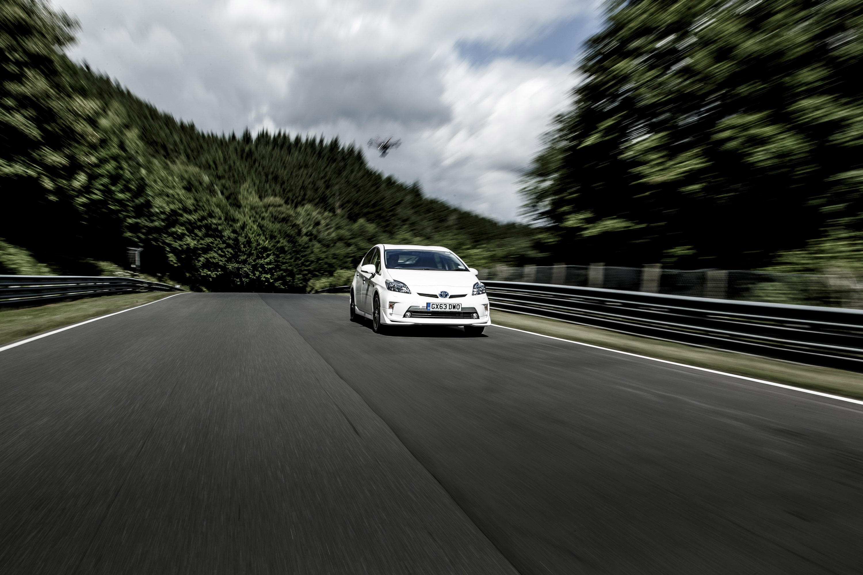 Toyota Prius Plug-in TRD