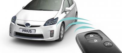 Toyota Prius Solar Pack (2009) - picture 4 of 5