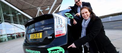 Toyota Prius Taxi (2011) - picture 4 of 4