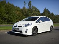 Toyota Prius X Special Edition (2011) - picture 5 of 6