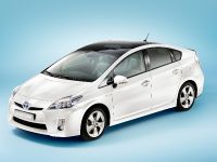 Toyota Prius (2009) - picture 1 of 7