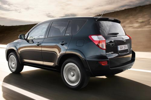 Toyota RAV4 (2010) - picture 16 of 16