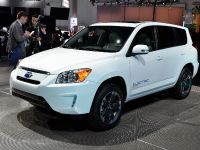 Toyota RAV4 EV Los Angeles (2010) - picture 1 of 3