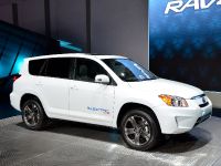 Toyota RAV4 EV Los Angeles (2010) - picture 2 of 3