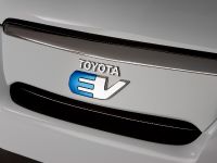 Toyota RAV4 EV (2010) - picture 3 of 33