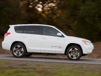 Toyota RAV4 EV (2010) - picture 21 of 33