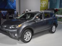 Toyota RAV4 Los Angeles (2012) - picture 3 of 6