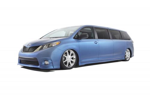 Toyota Sienna Swagger Wagon Supreme (2010) - picture 1 of 8
