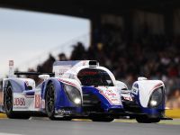 Toyota TS030 Hybrid (2012) - picture 2 of 4