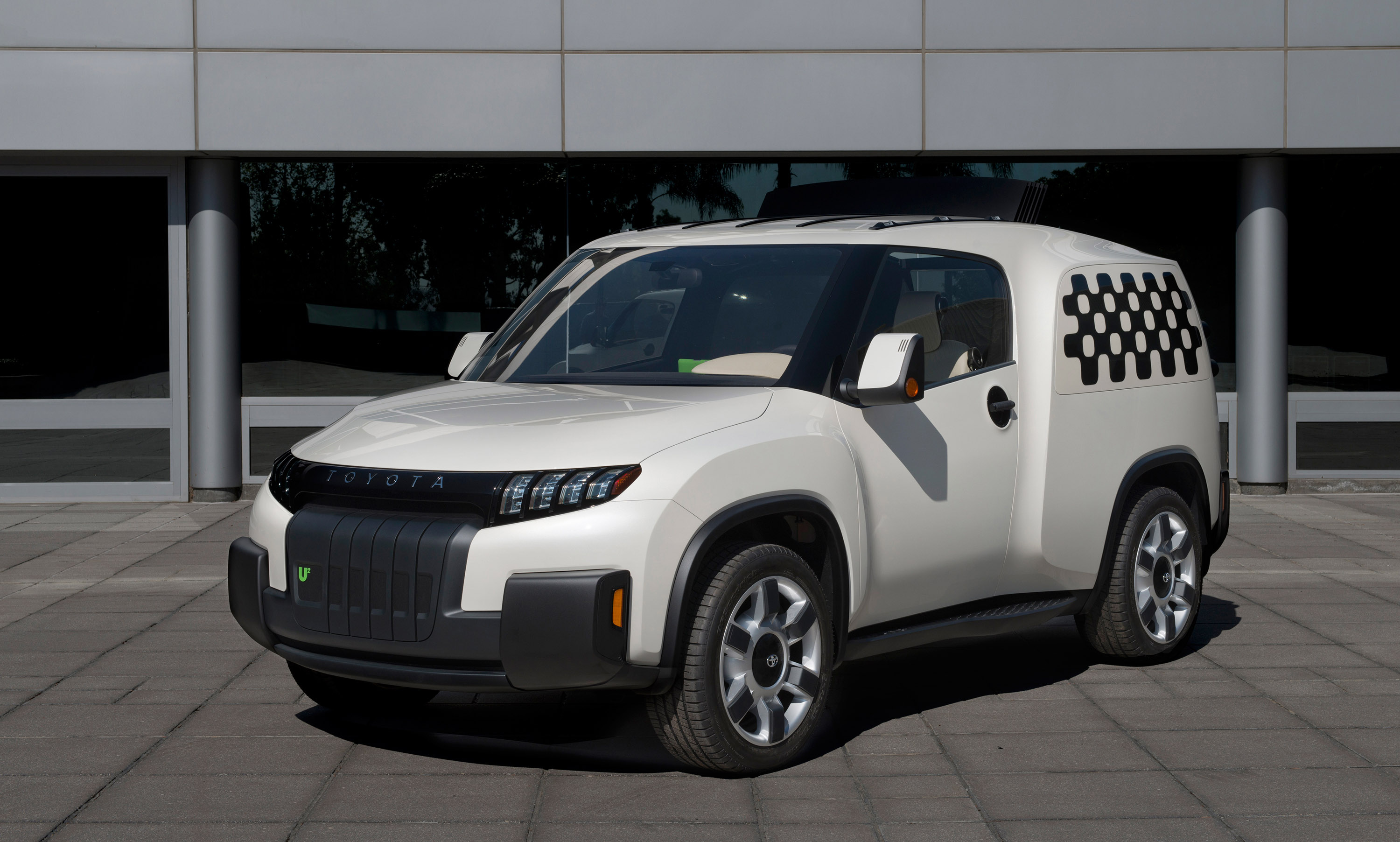 Toyota U-squared Urban Utility Concept