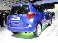 Toyota Verso-S Paris (2010) - picture 2 of 2